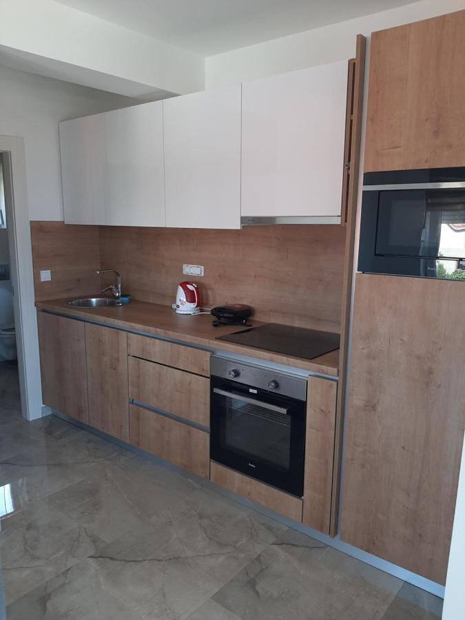 Apartments Horvat 比比涅 外观 照片