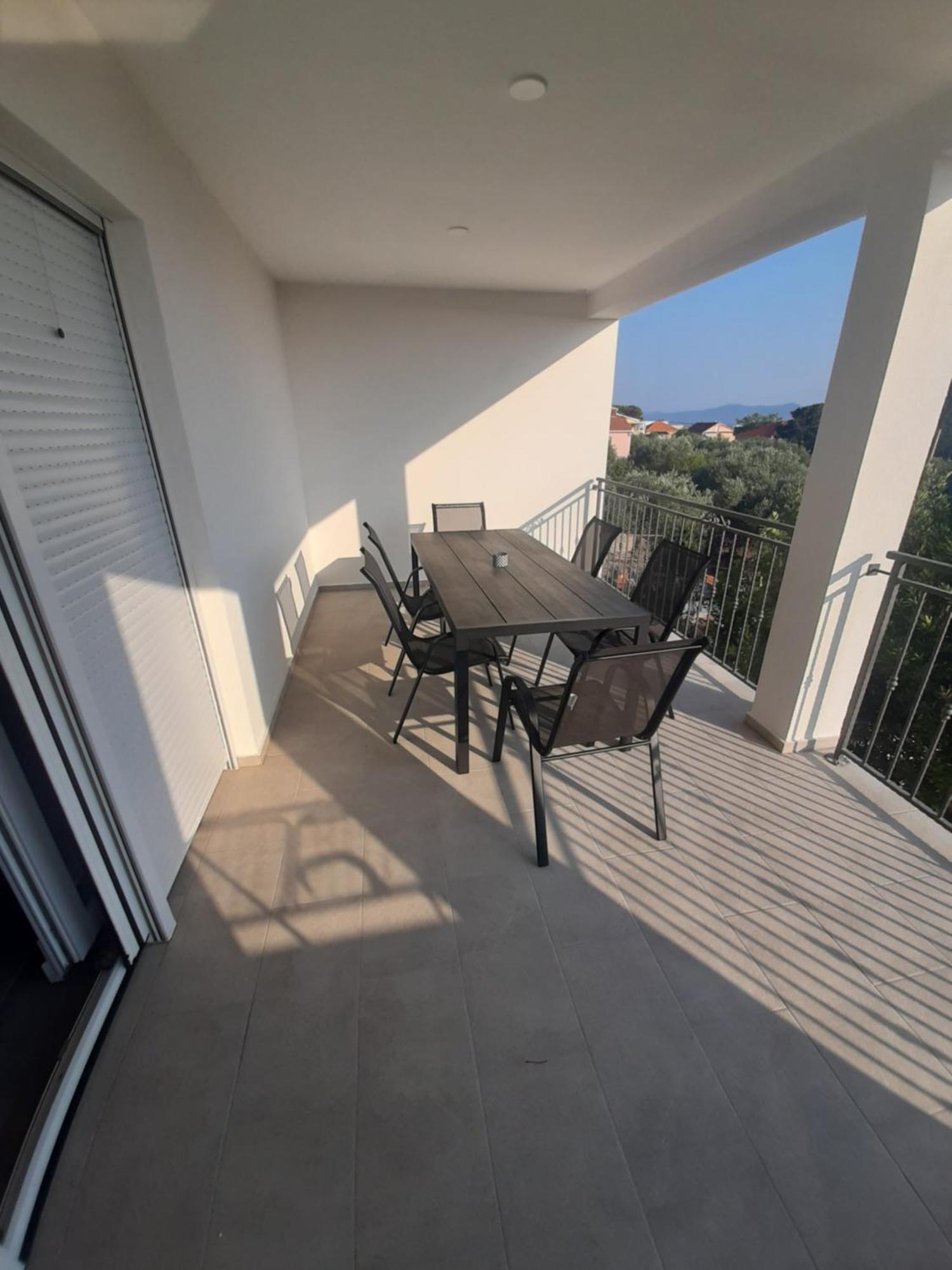 Apartments Horvat 比比涅 外观 照片