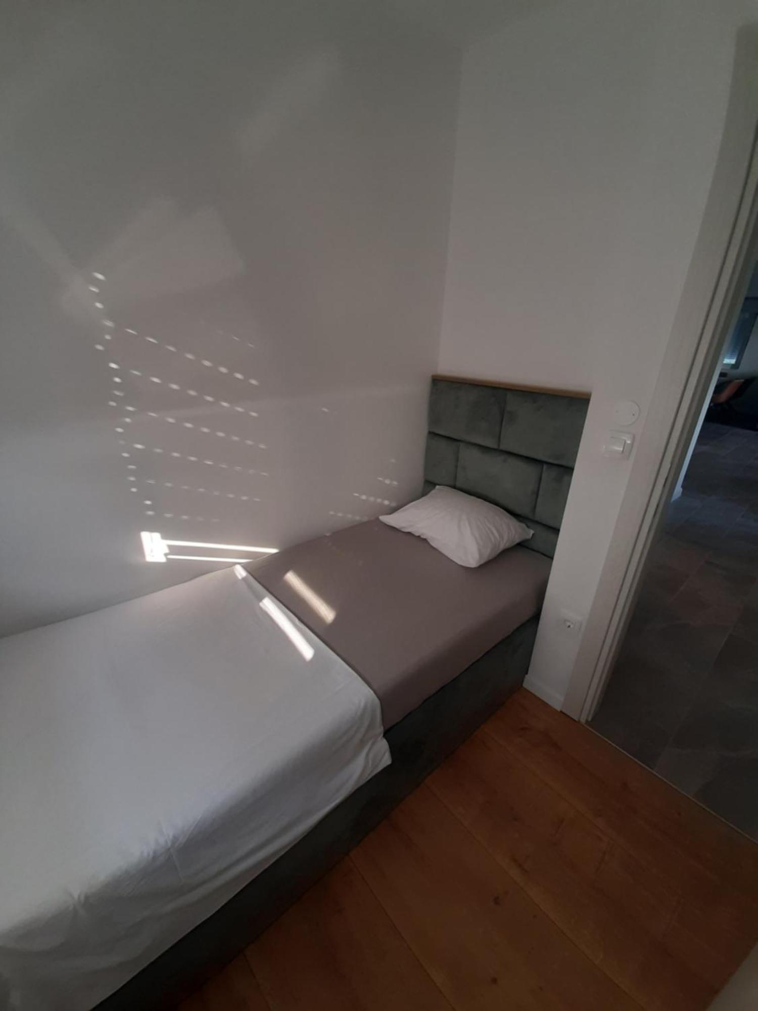 Apartments Horvat 比比涅 客房 照片
