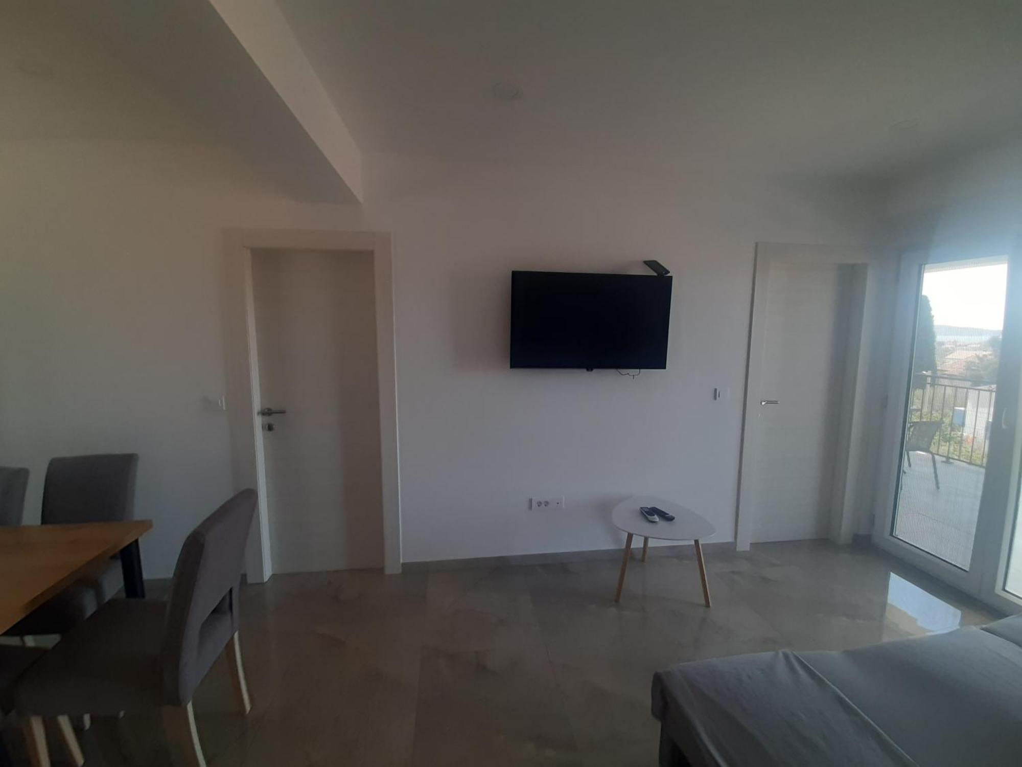 Apartments Horvat 比比涅 外观 照片